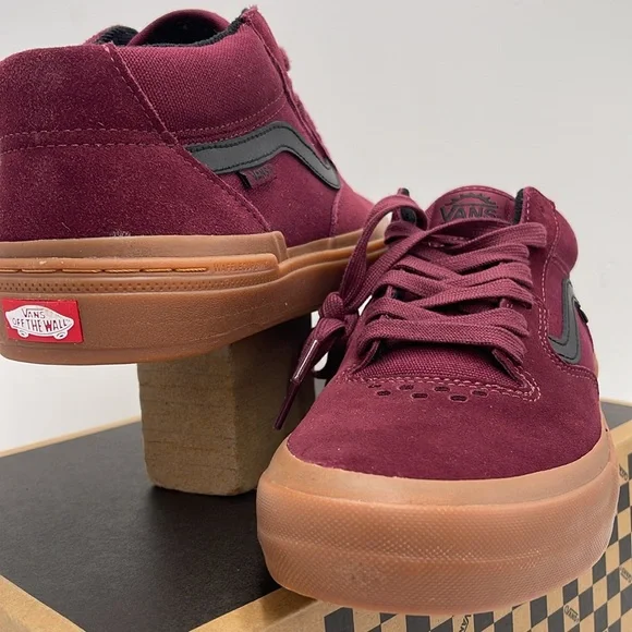 Vans WMNS Bmx Style 114
Port/Gum
VN0A4BXLK10
Sneakersrra - Picture 8 of 16